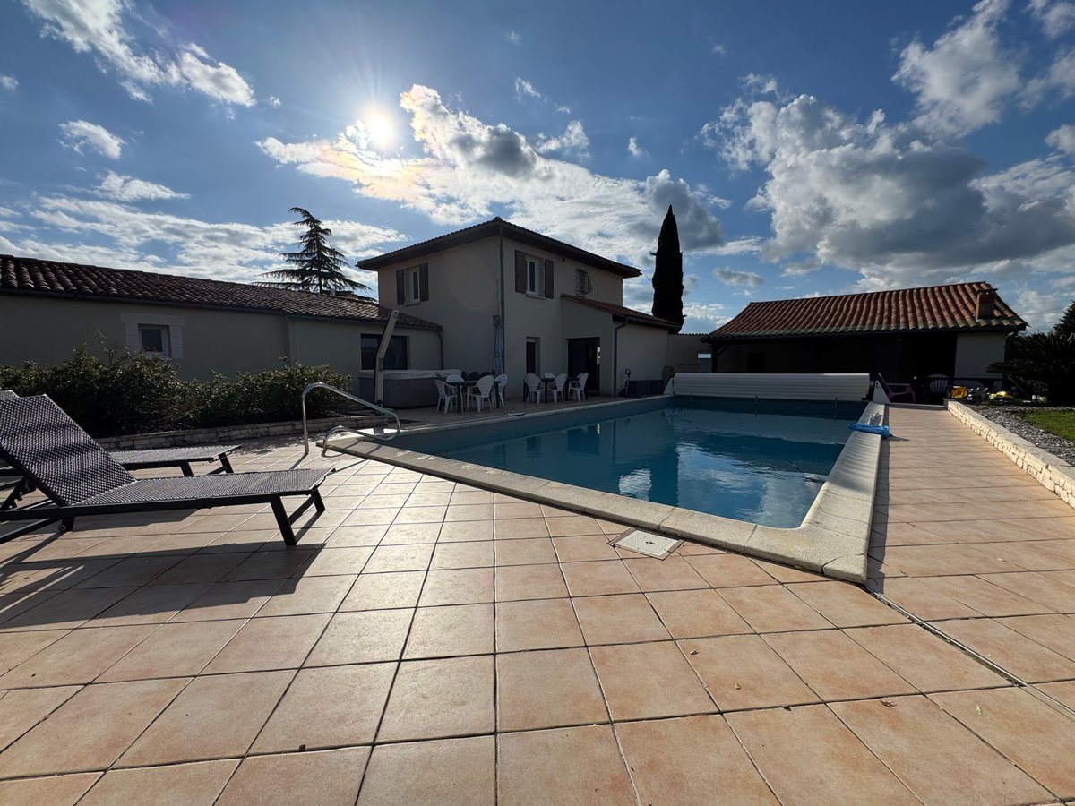 Maison à vendre, 208m², Oriolles
