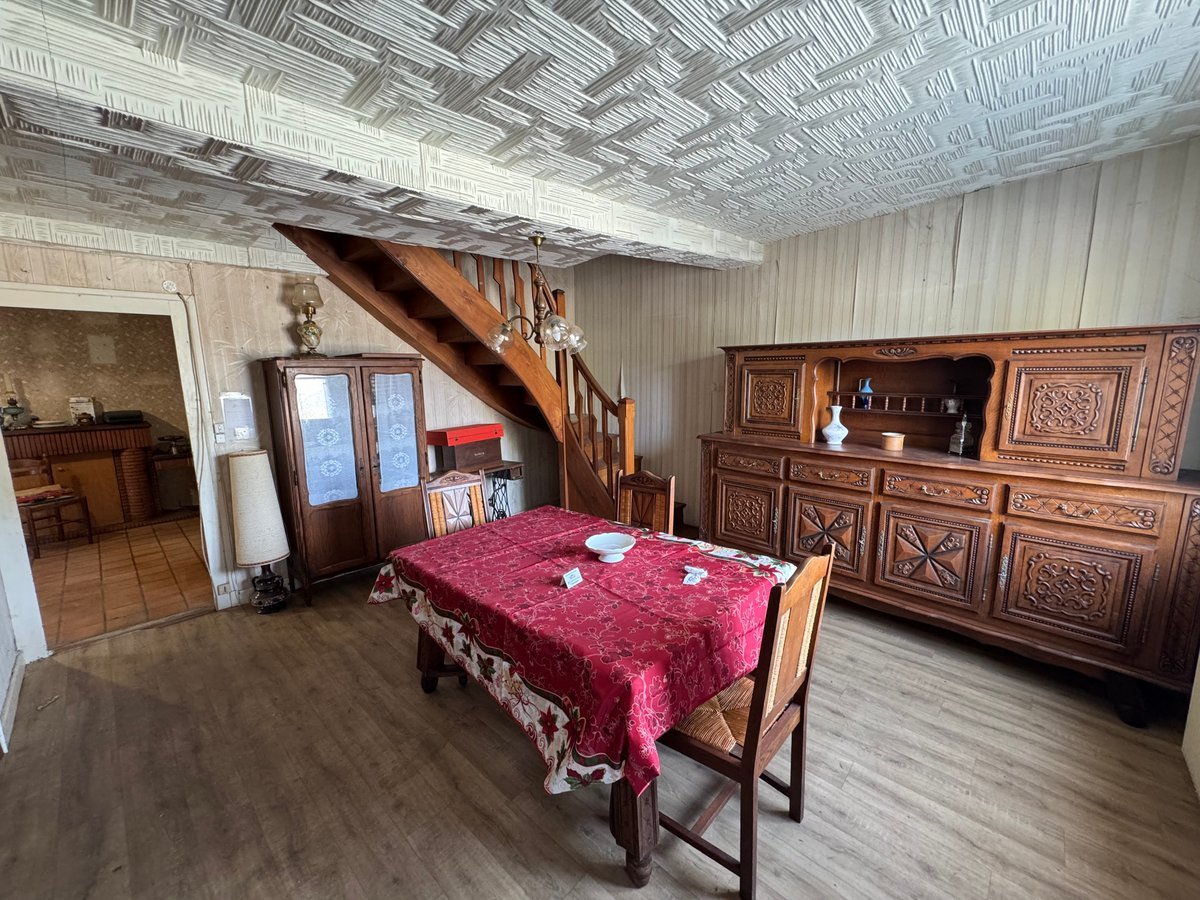 Maison à vendre, 110m², Baignes-Sainte-Radegonde