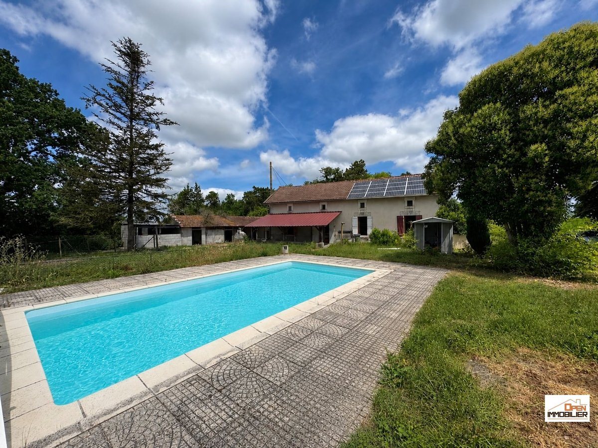Maison à vendre, 120m², Salles-de-Barbezieux