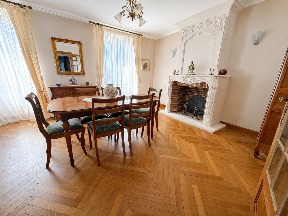 Maison à vendre, 278m², Baignes-Sainte-Radegonde