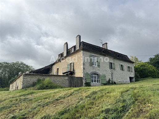 Maison 6 pièces 106 m² · à Castillonnès · 106 m² · 325 000 €
