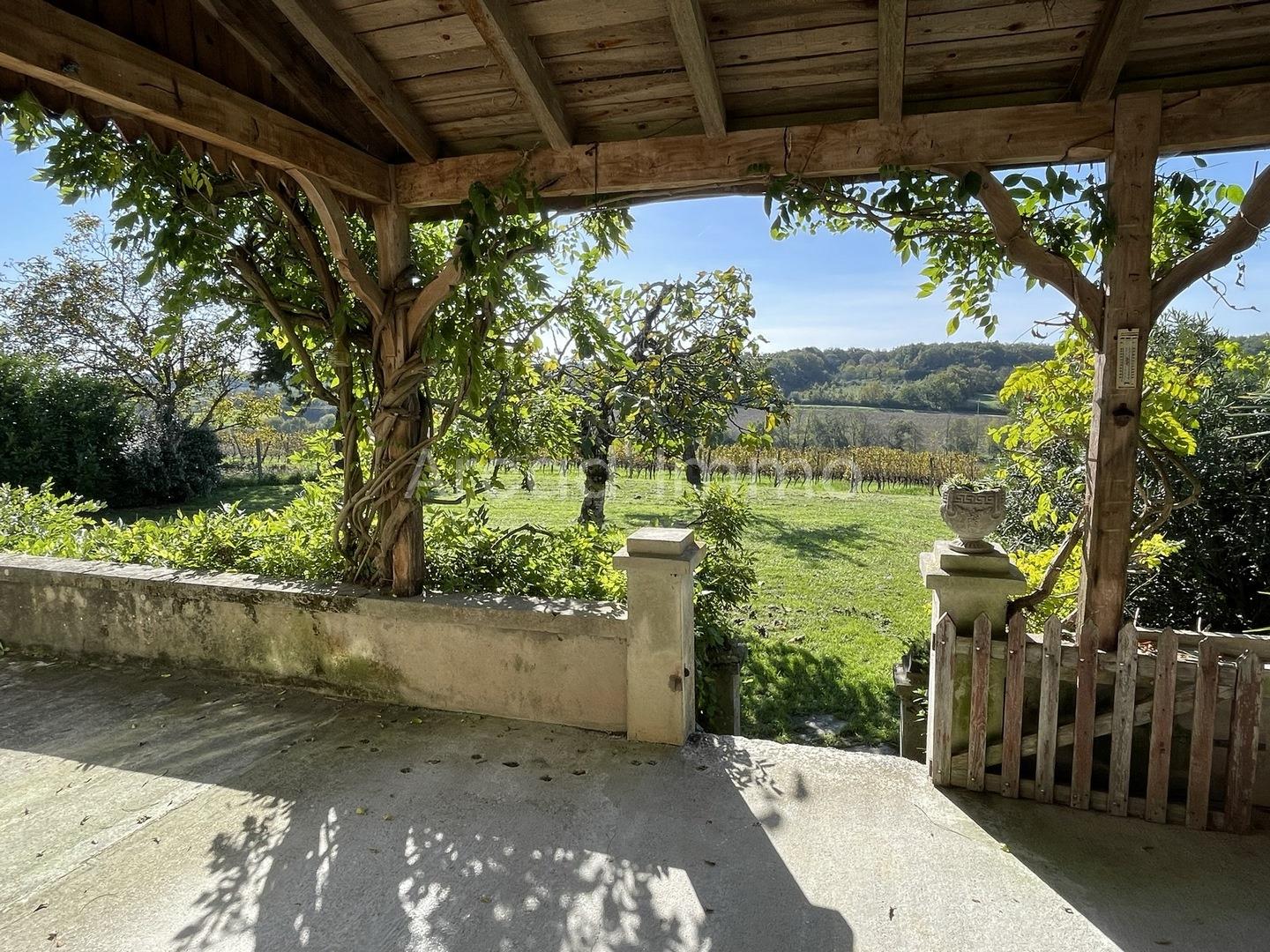 Maison à vendre, 260m², Saint-Jean-de-Duras