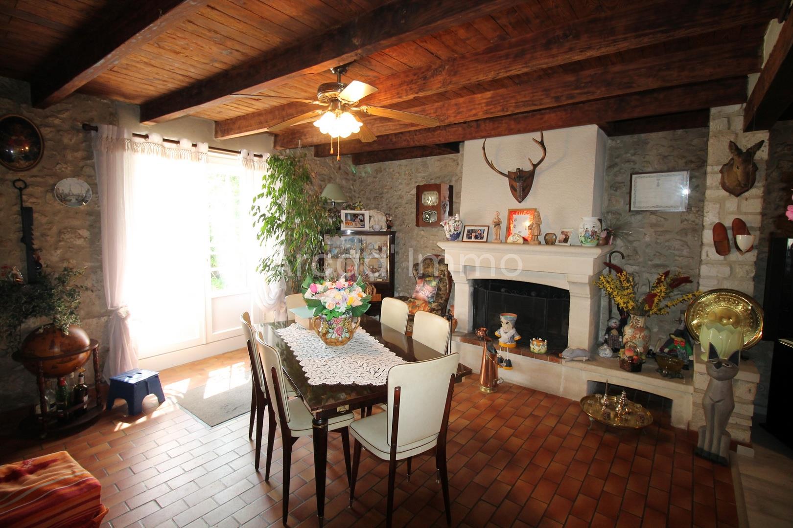 Maison à vendre, 131m², Fonroque