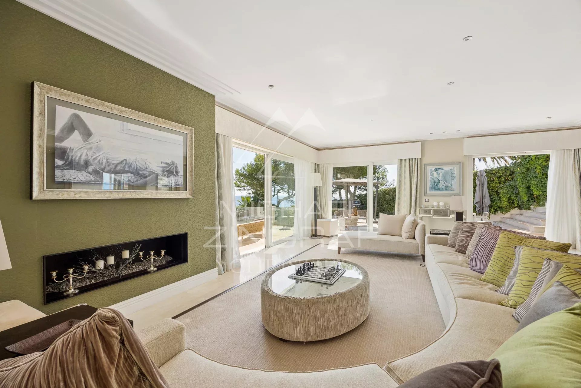 Maison – Antibes, Alpes-Maritimes - Plus