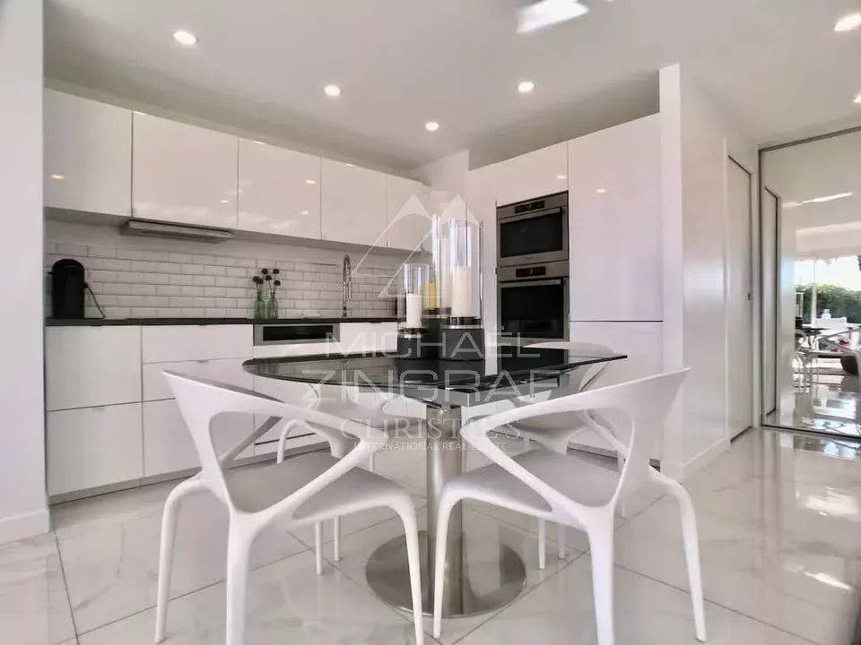 Appartement à vendre, 81m², Golfe-Juan