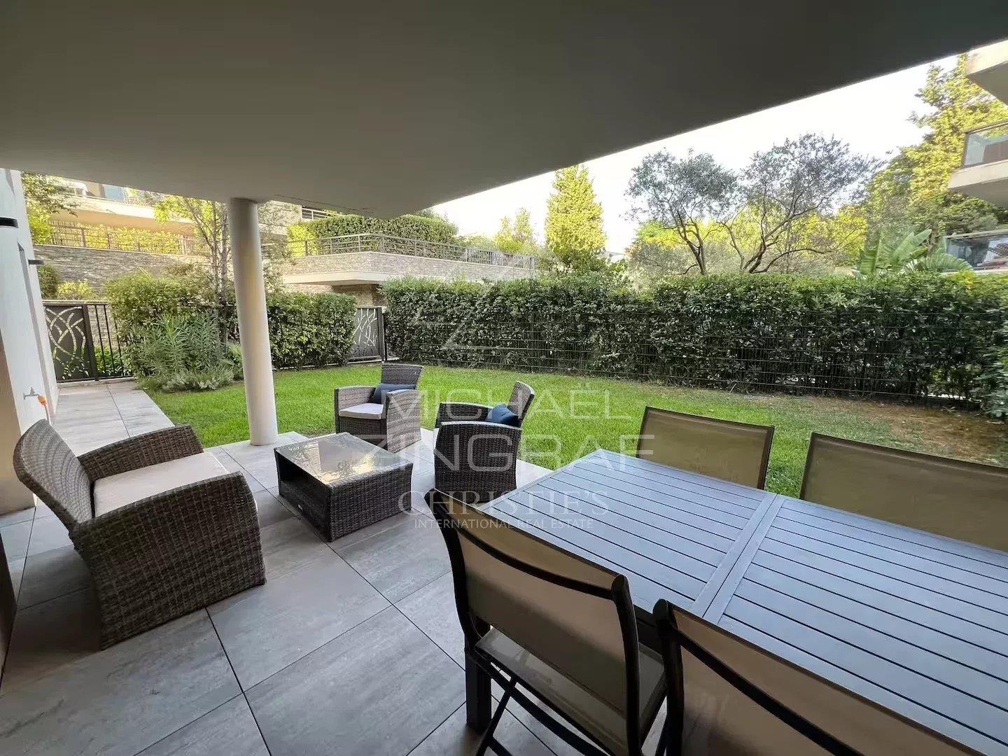 Prestige Appartment in the heart of Saint-Tropez prestigious domaine - Ansicht 3