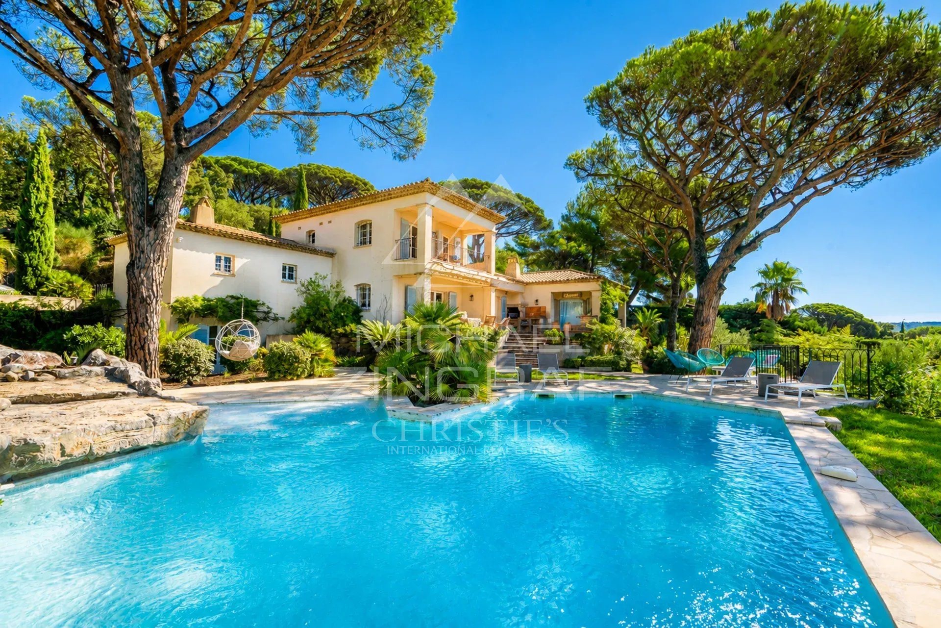 Maison à vendre, 250m², La Croix-Valmer