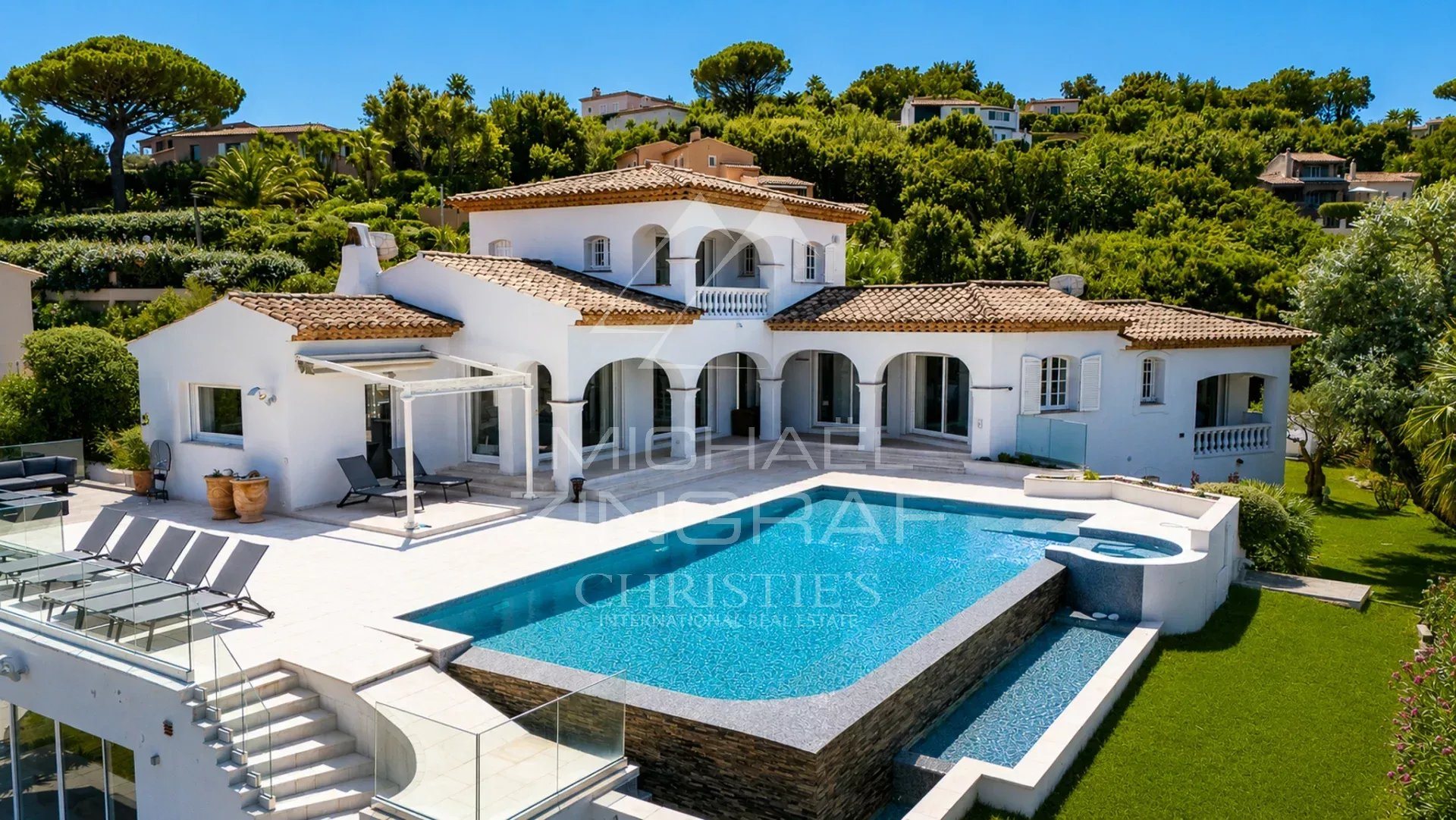 Maison à vendre, 350m², Gassin