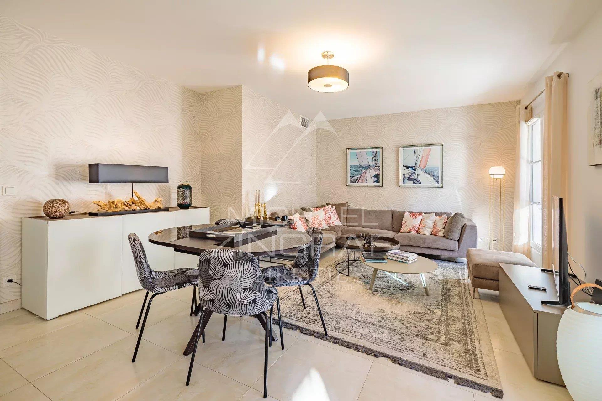 Saint-Tropez centre - Outstanding 3 bed apartment with large terrace - Mehr