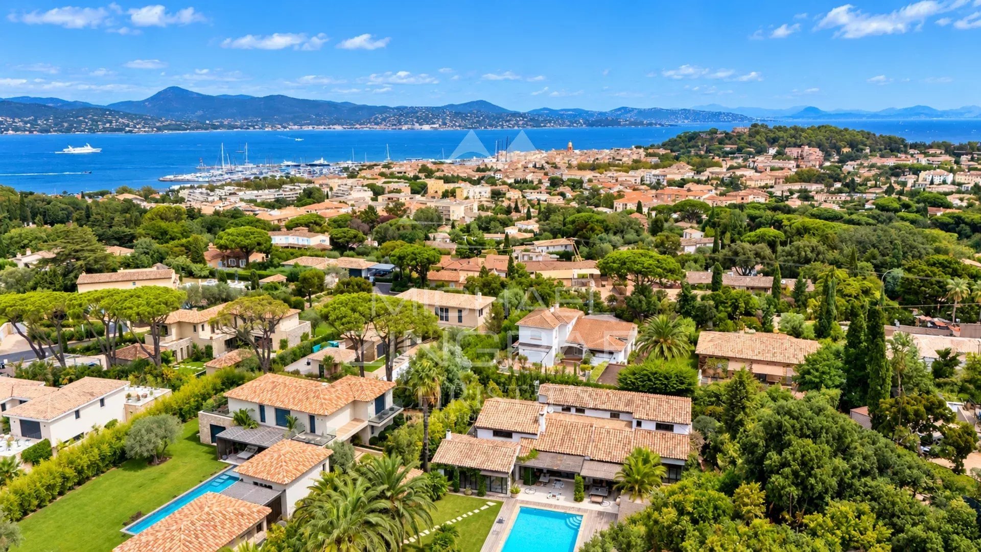 Maison à vendre, 365m², Saint-Tropez