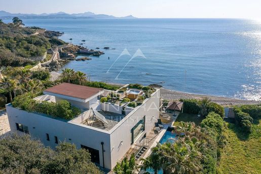 Maison 8 pièces 238 m² · à Saint-Raphaël · 238 m² · 4 200 000 €