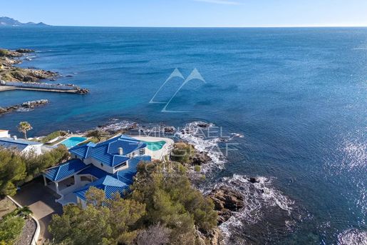 Maison 9 pièces 288 m² · aux Issambres · 288 m² · 4 200 000 €