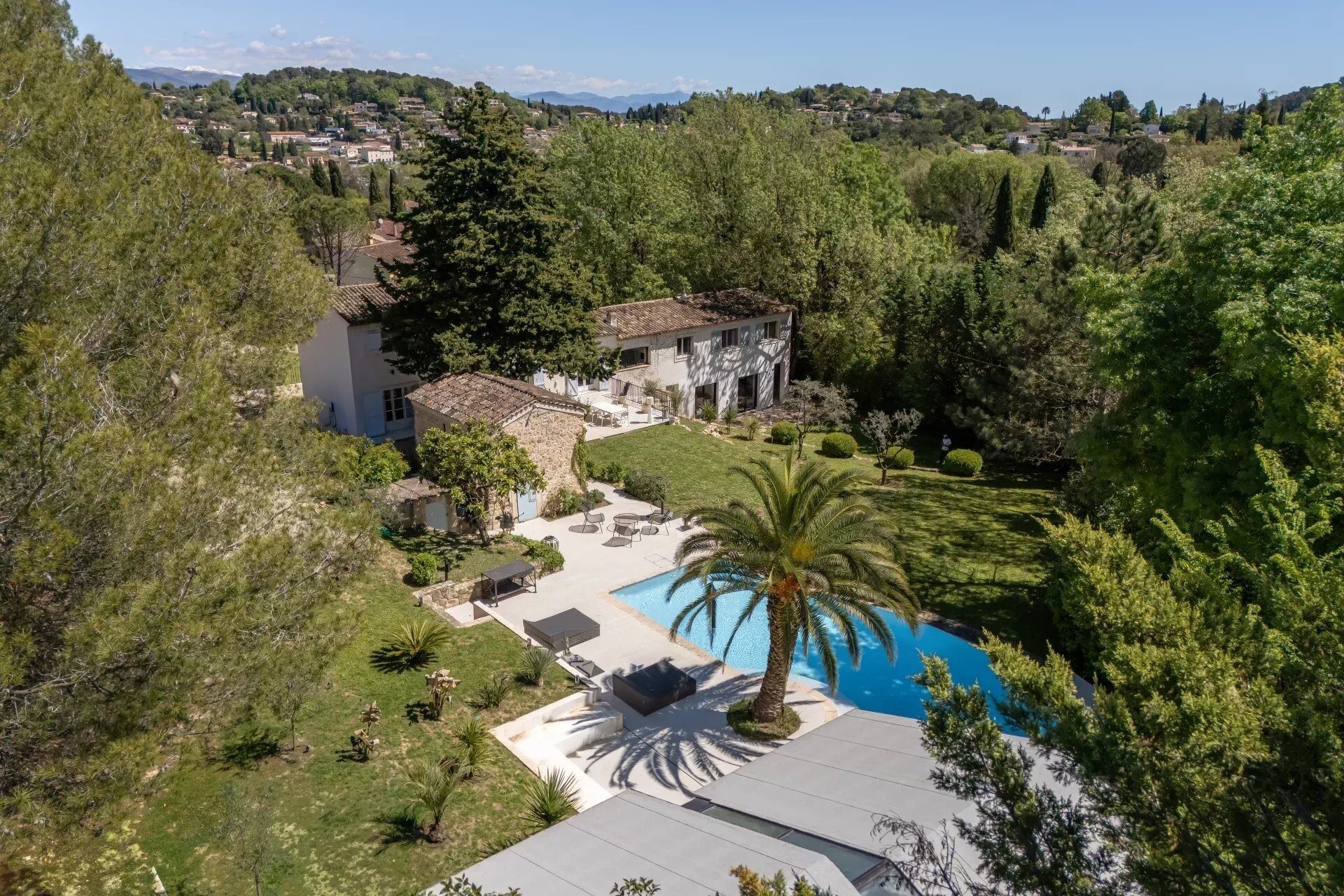 Maison à vendre, 438m², Valbonne