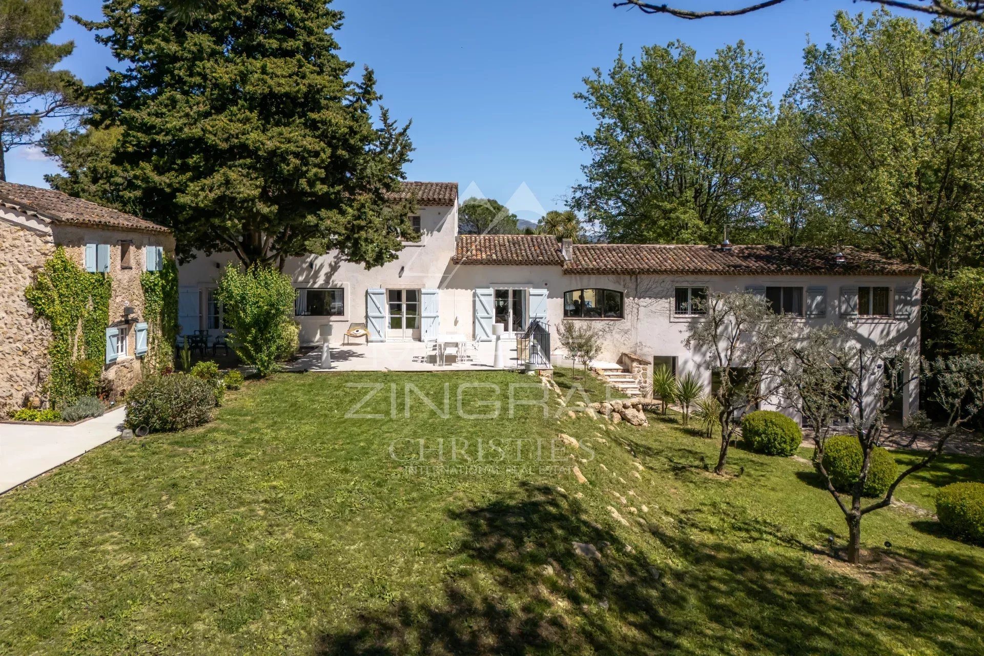 Maison à vendre, 438m², Valbonne