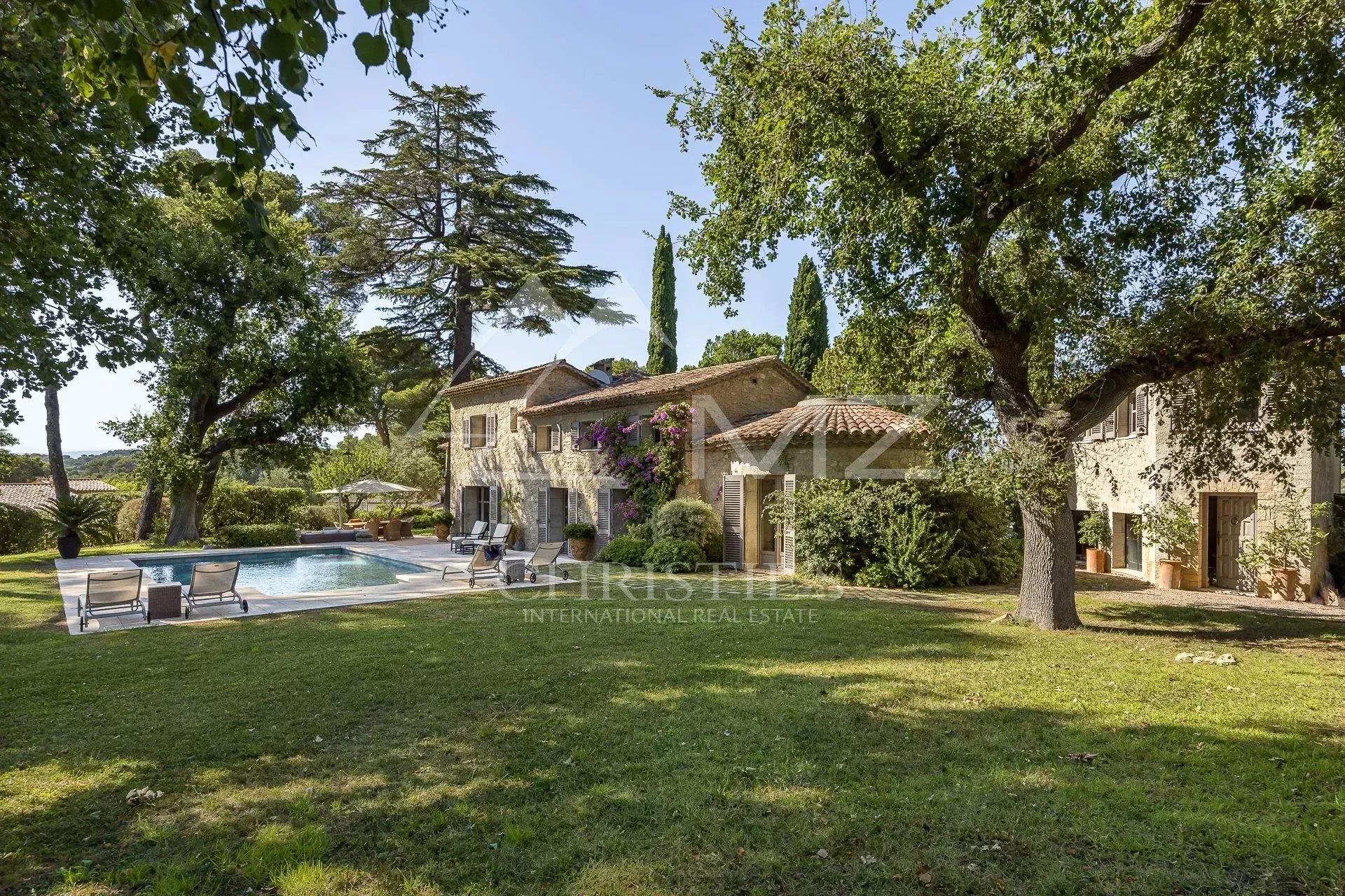 Maison à vendre, 545m², Mougins