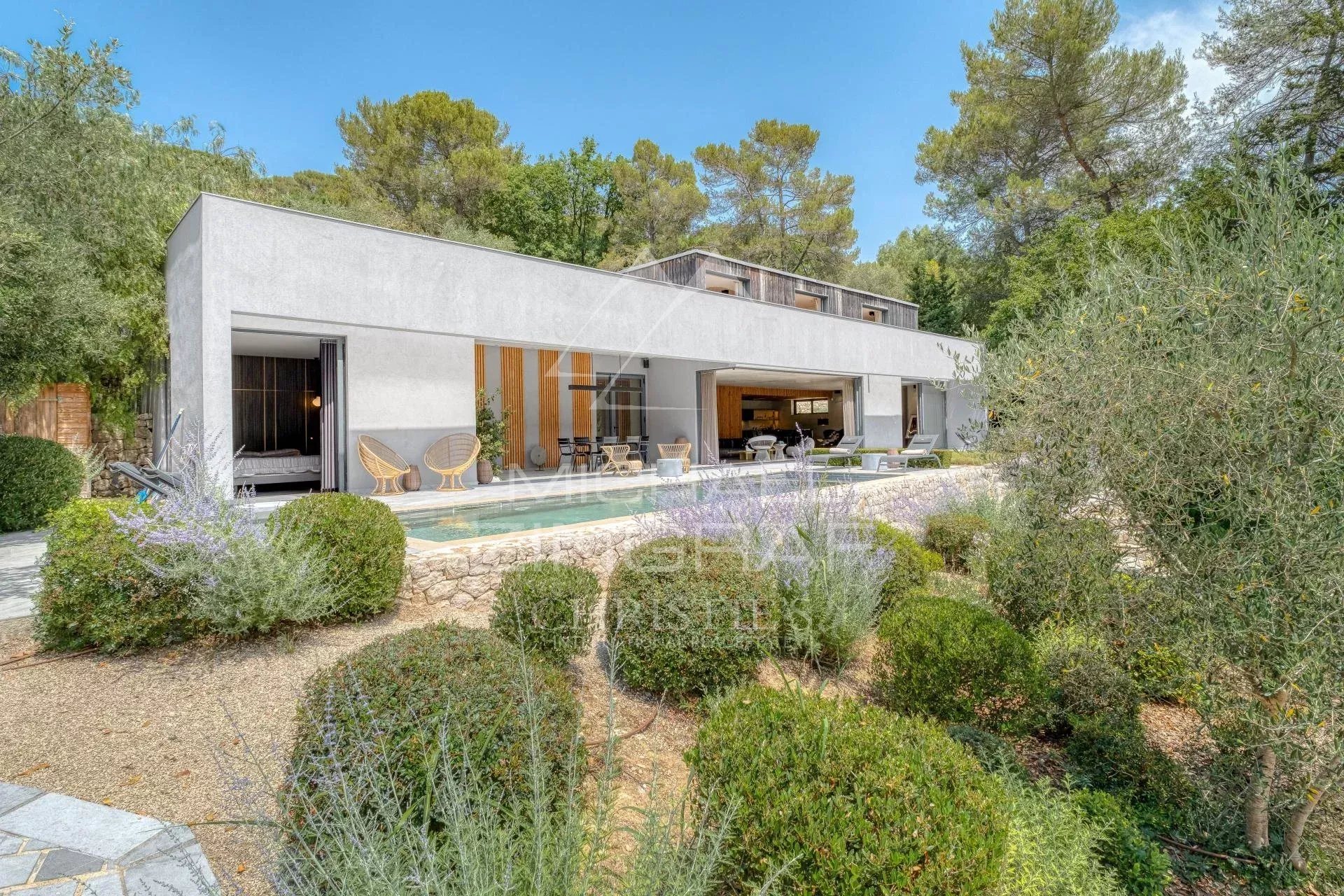 Maison à vendre, 4m², Valbonne