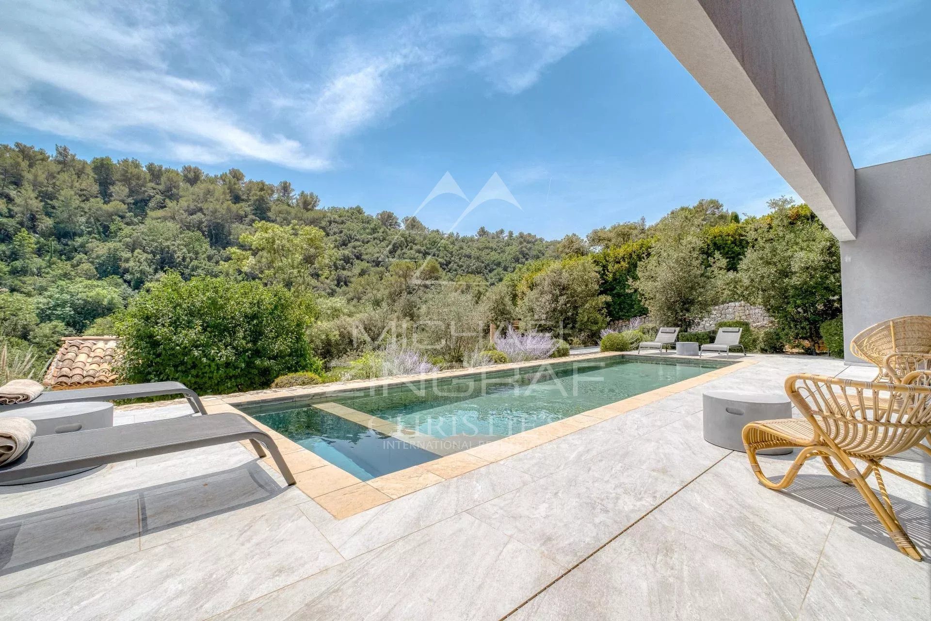 Maison à vendre, 4m², Valbonne