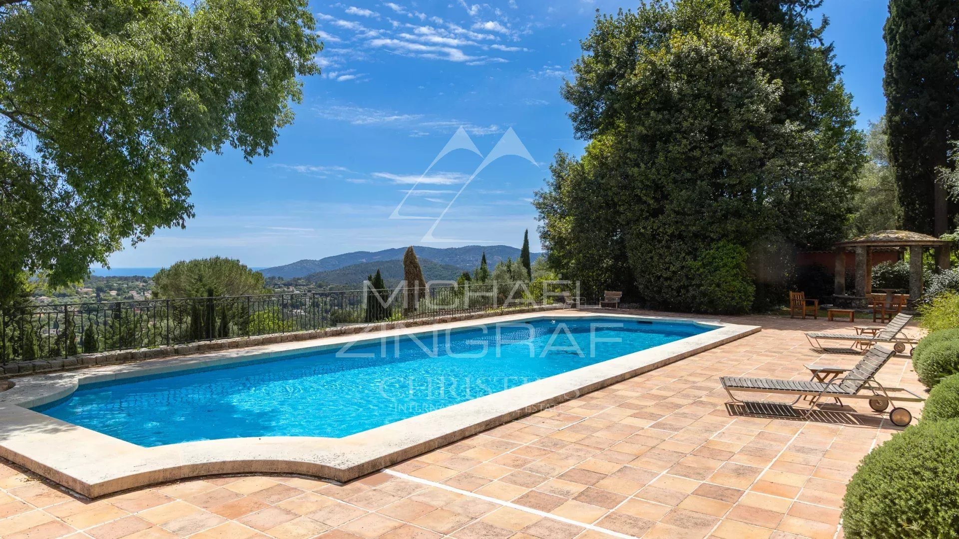 Maison à vendre, 461m², Grasse