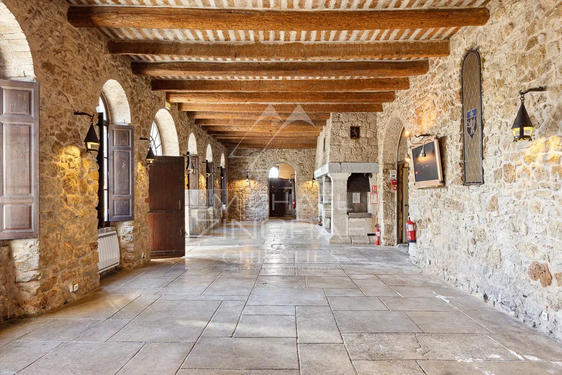 Maison à vendre, 646m², Le Bar-sur-Loup