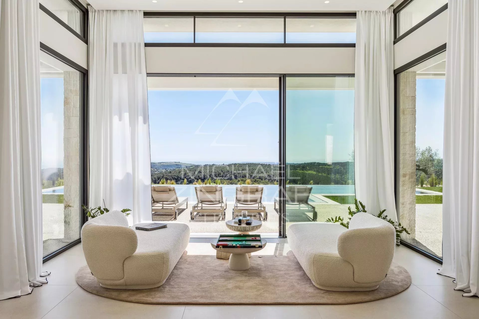 Maison à vendre, 480m², Roquefort-les-Pins