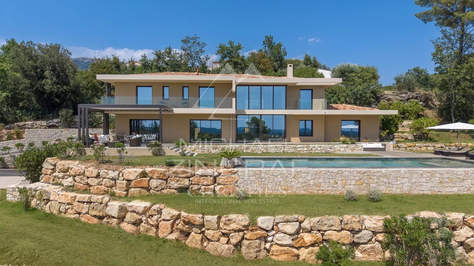 Maison à vendre, 409m², Roquefort-les-Pins