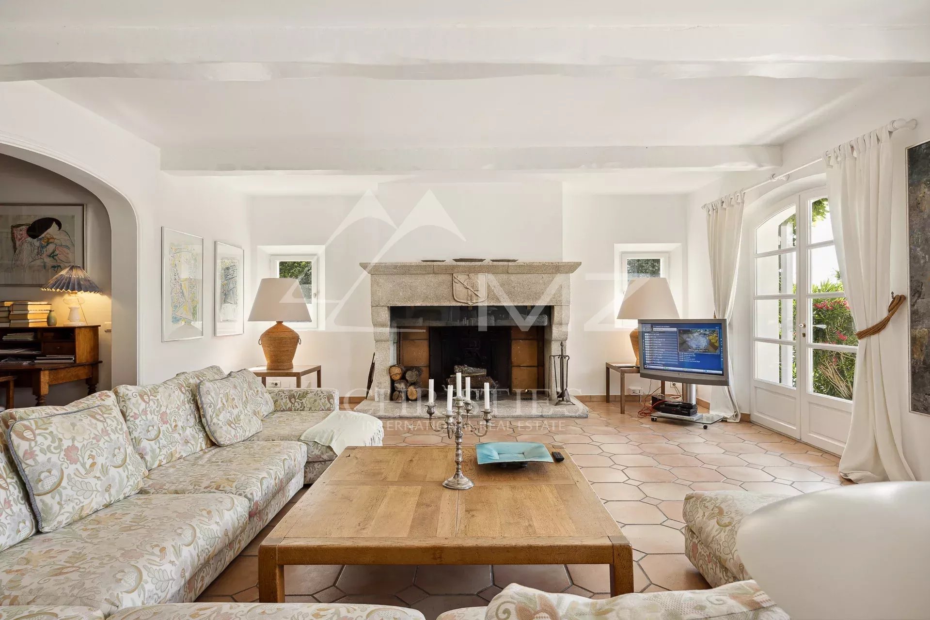 Maison à vendre, 292m², Saint-Vallier-de-Thiey