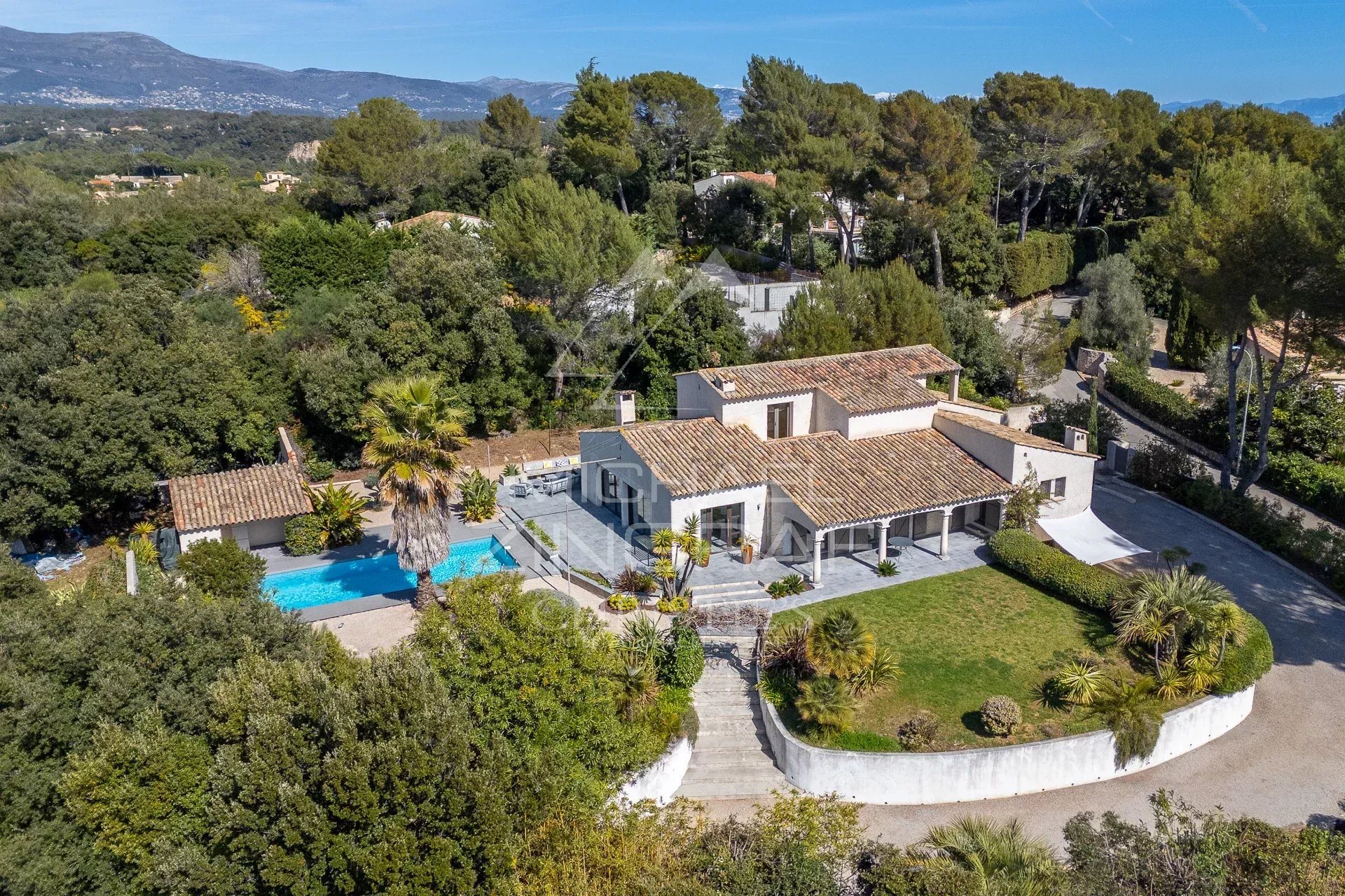 Maison à vendre, 376m², Biot