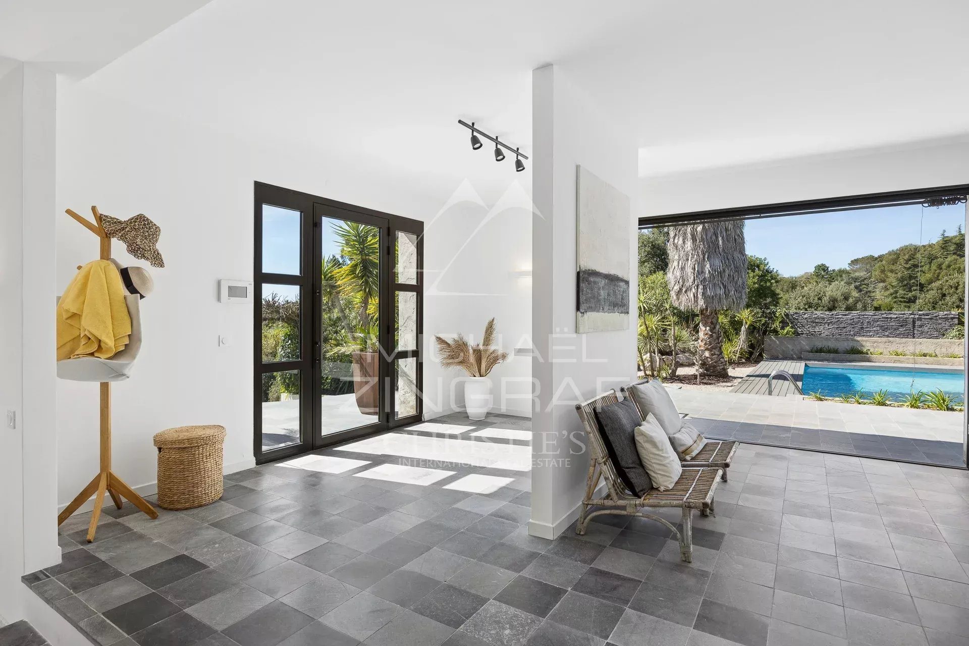 Maison à vendre, 376m², Biot