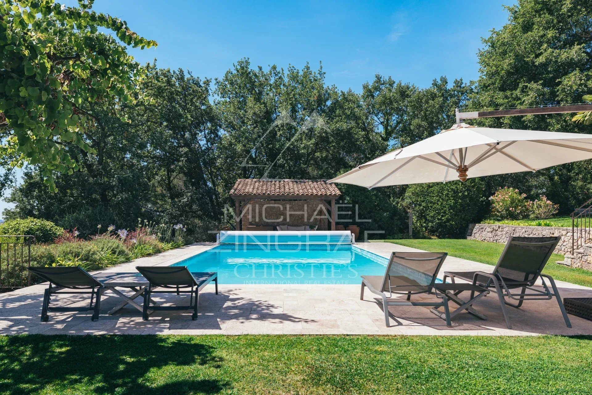 Maison à vendre, 316m², Le Rouret