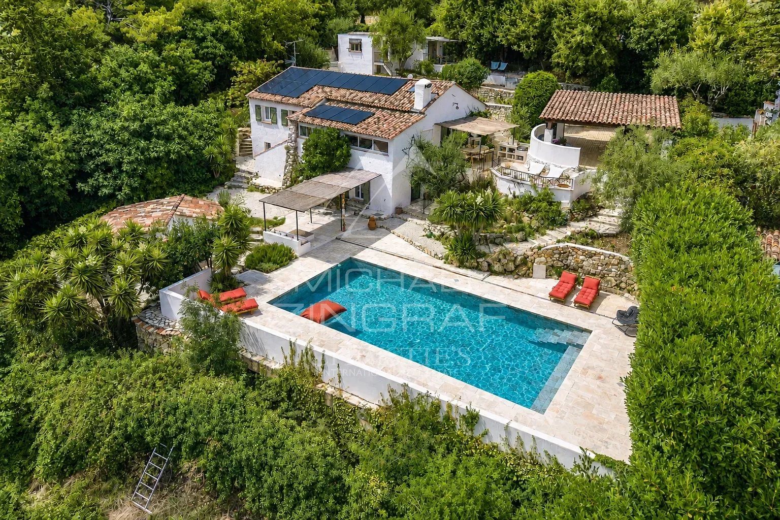 Maison à vendre, 218m², Le Rouret