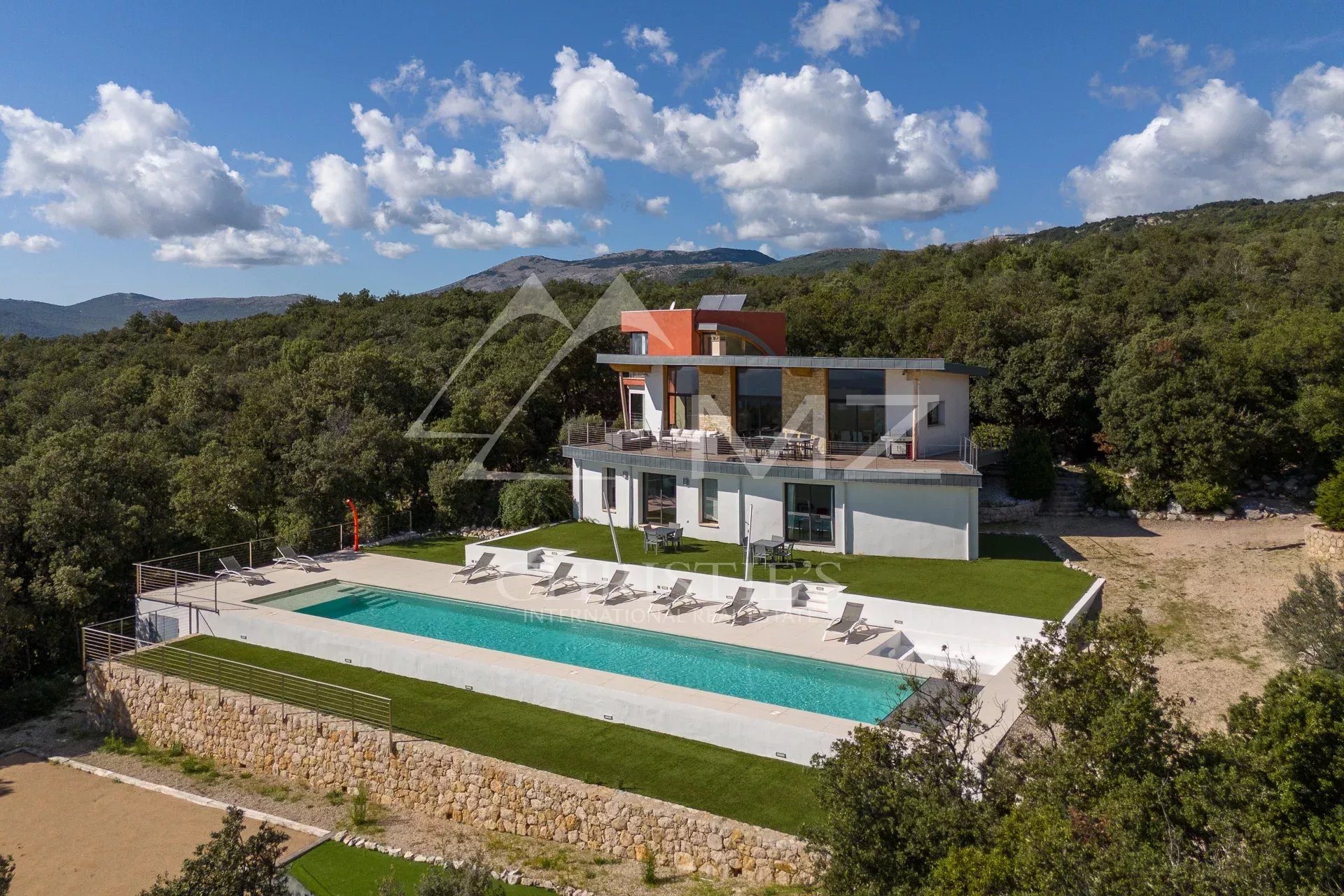 Maison à vendre, 209m², Fayence