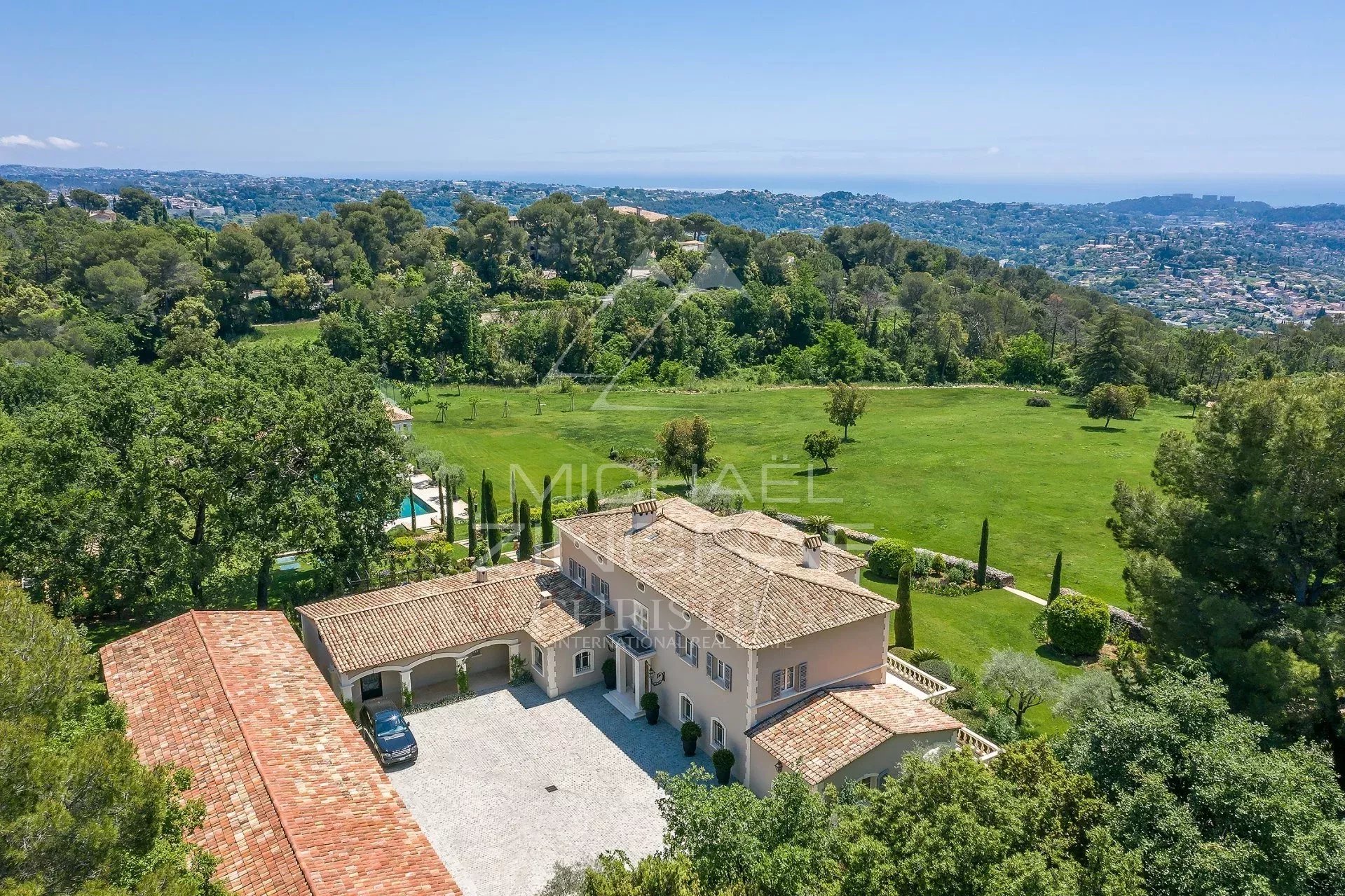 Maison à vendre, 690m², La Colle-sur-Loup