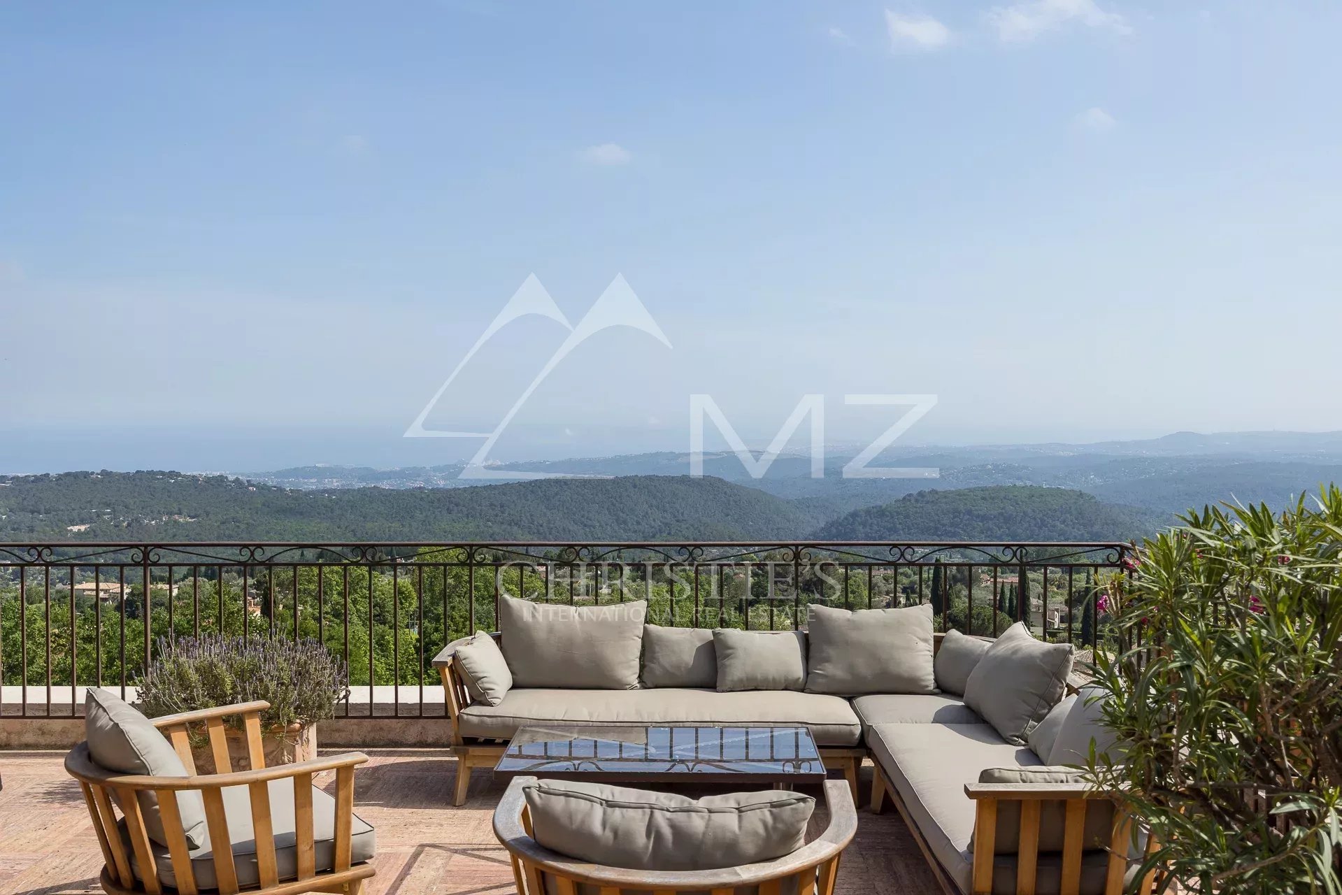 Maison à vendre, 275m², Tourrettes-sur-Loup