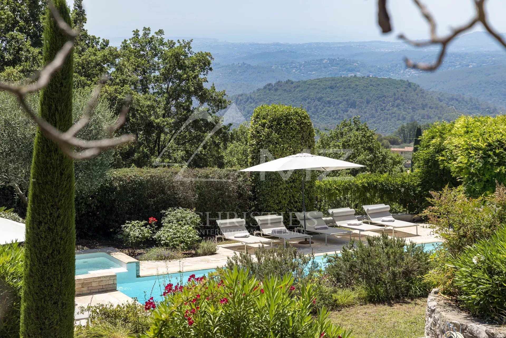 Maison à vendre, 275m², Tourrettes-sur-Loup
