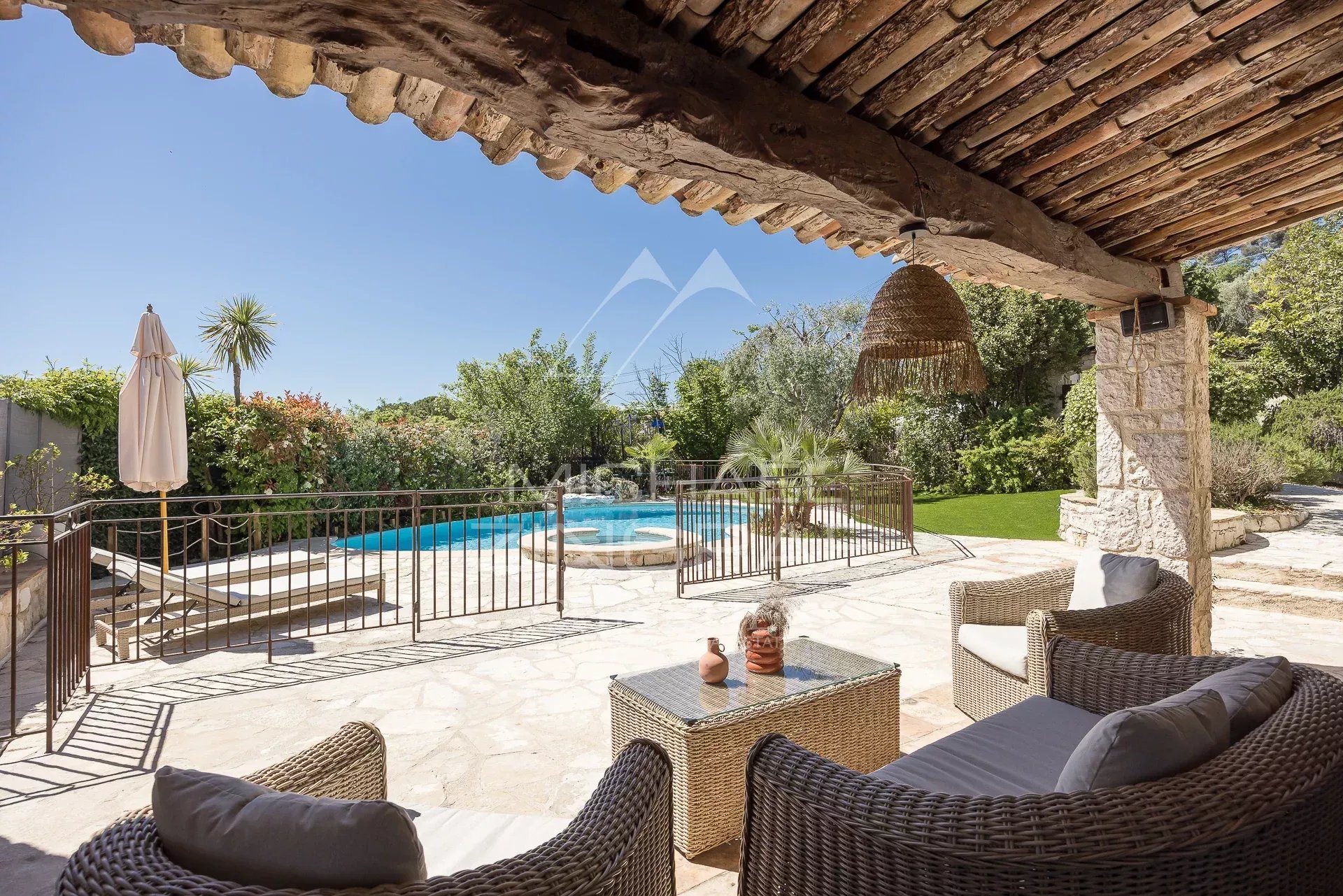 Maison à vendre, 397m², La Colle-sur-Loup