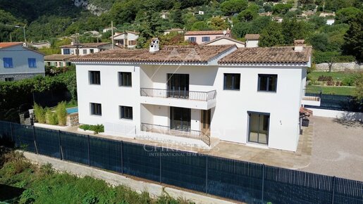 Maison 8 pièces 245 m² · à Tourrettes-sur-Loup · 245 m² · 1 190 000 €