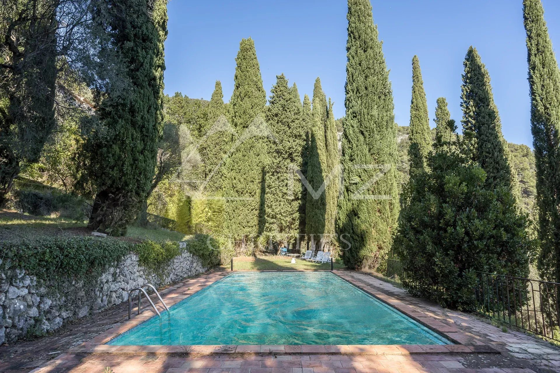 Maison à vendre, 500m², Tourrettes-sur-Loup