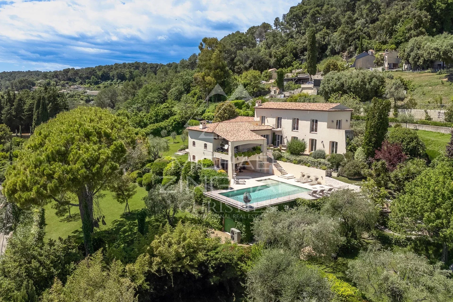 Maison à vendre, 400m², La Colle-sur-Loup
