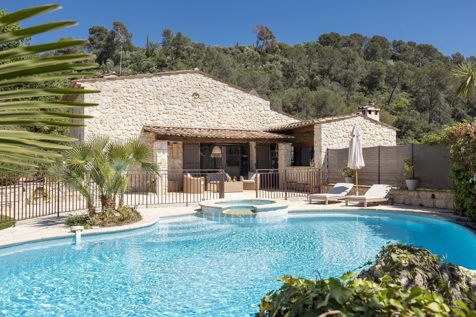Maison à vendre, 397m², La Colle-sur-Loup