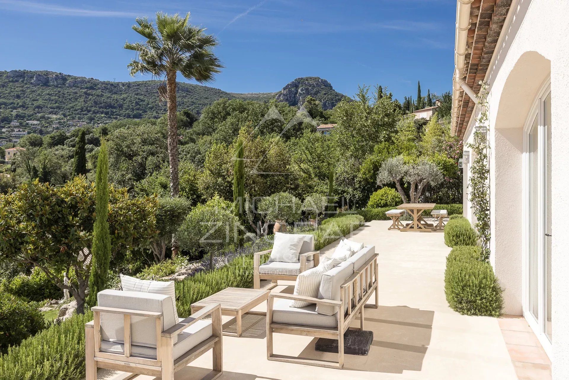 Maison à vendre, 270m², Vence
