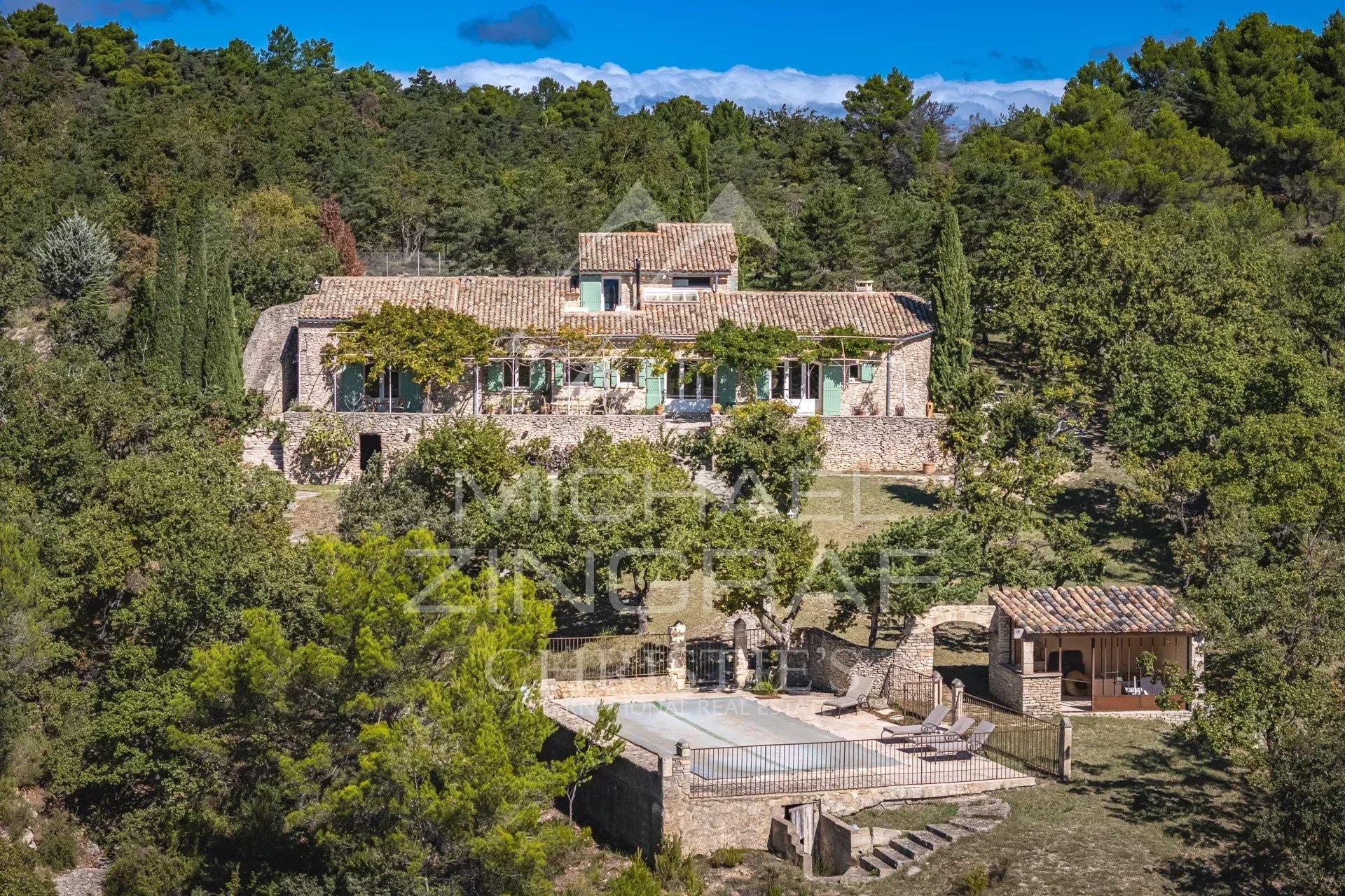 Maison à vendre, 276m², Gordes