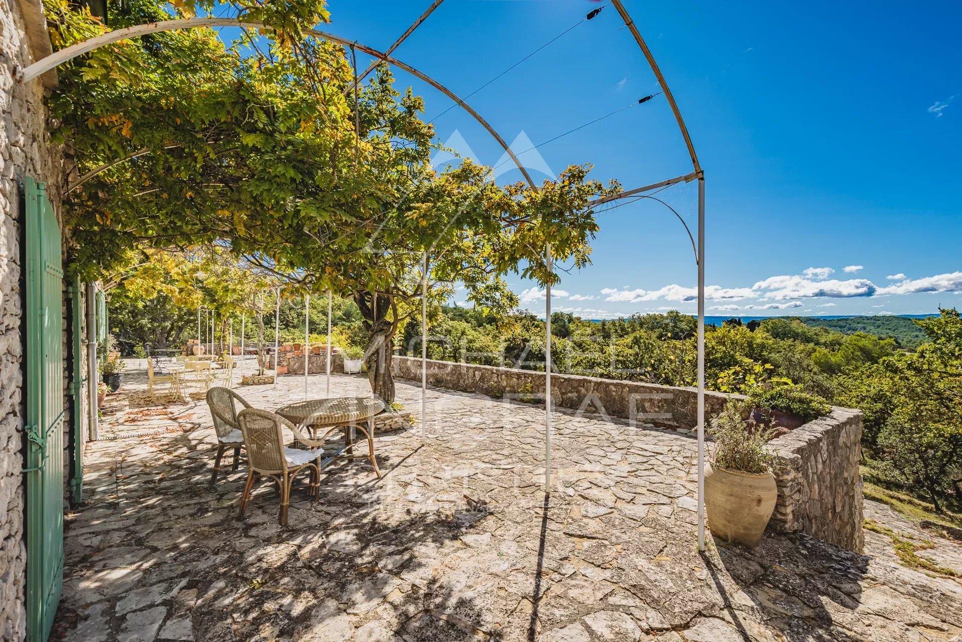 Maison à vendre, 276m², Gordes