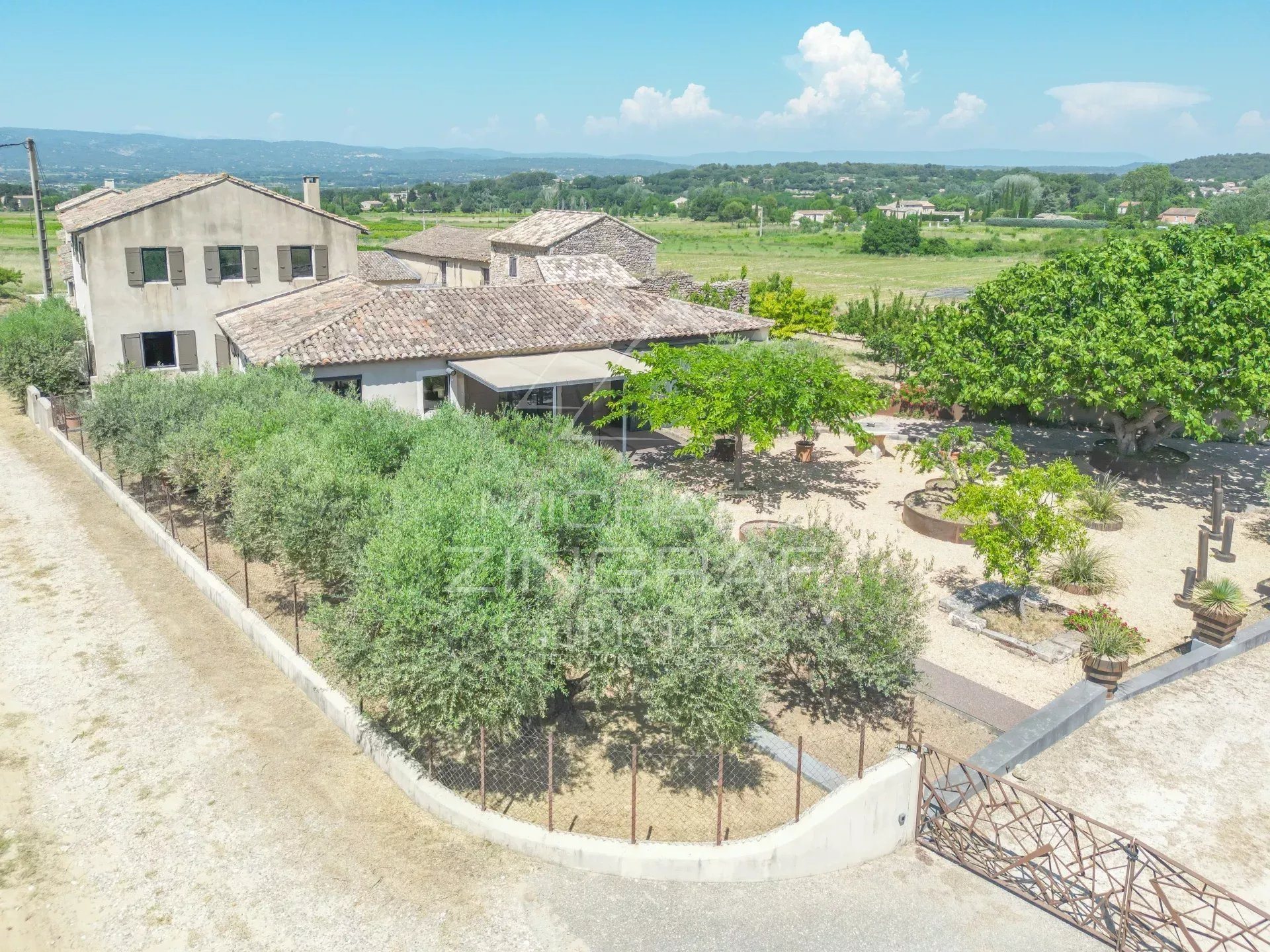 Maison à vendre, 190m², Oppède