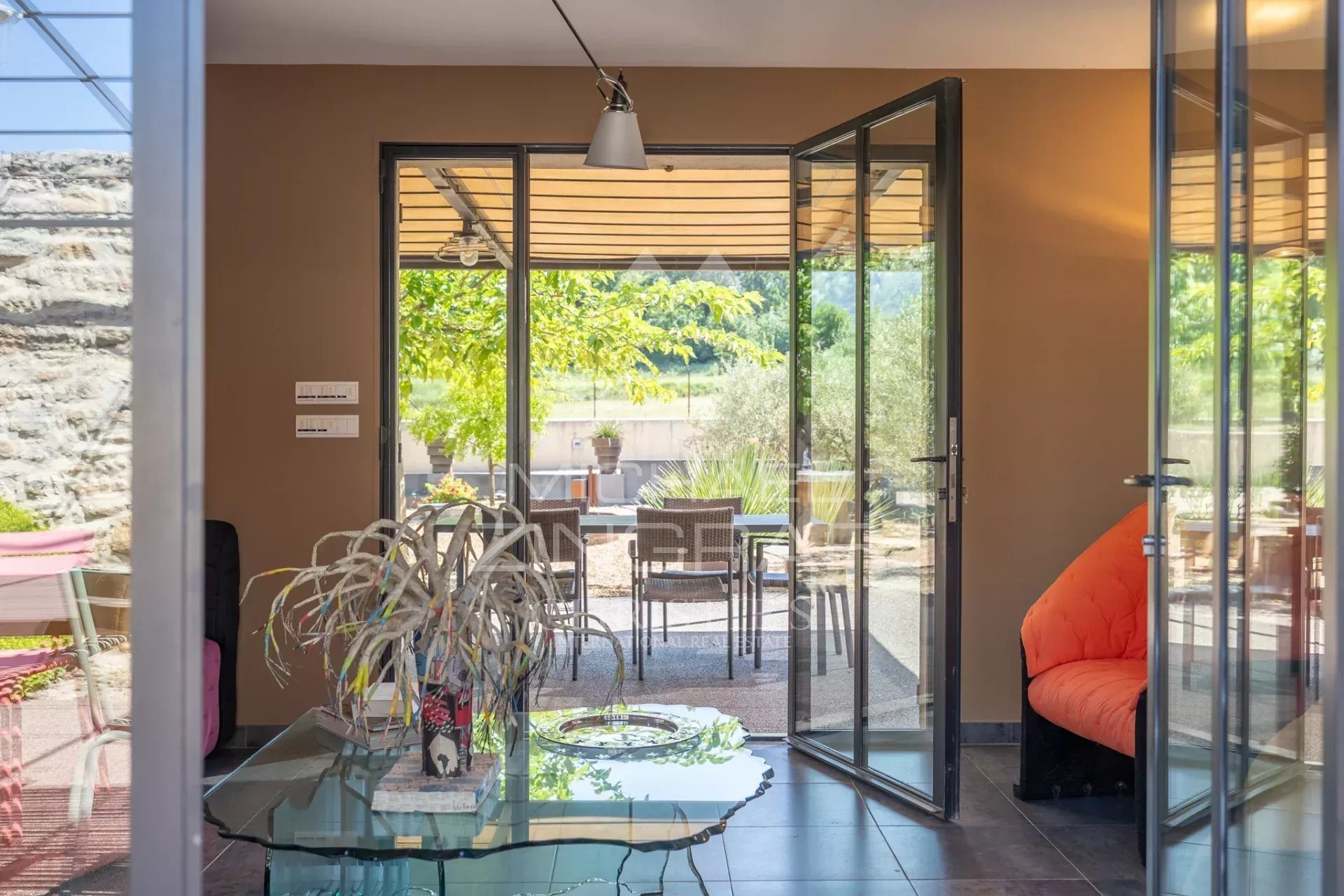 Maison à vendre, 190m², Oppède