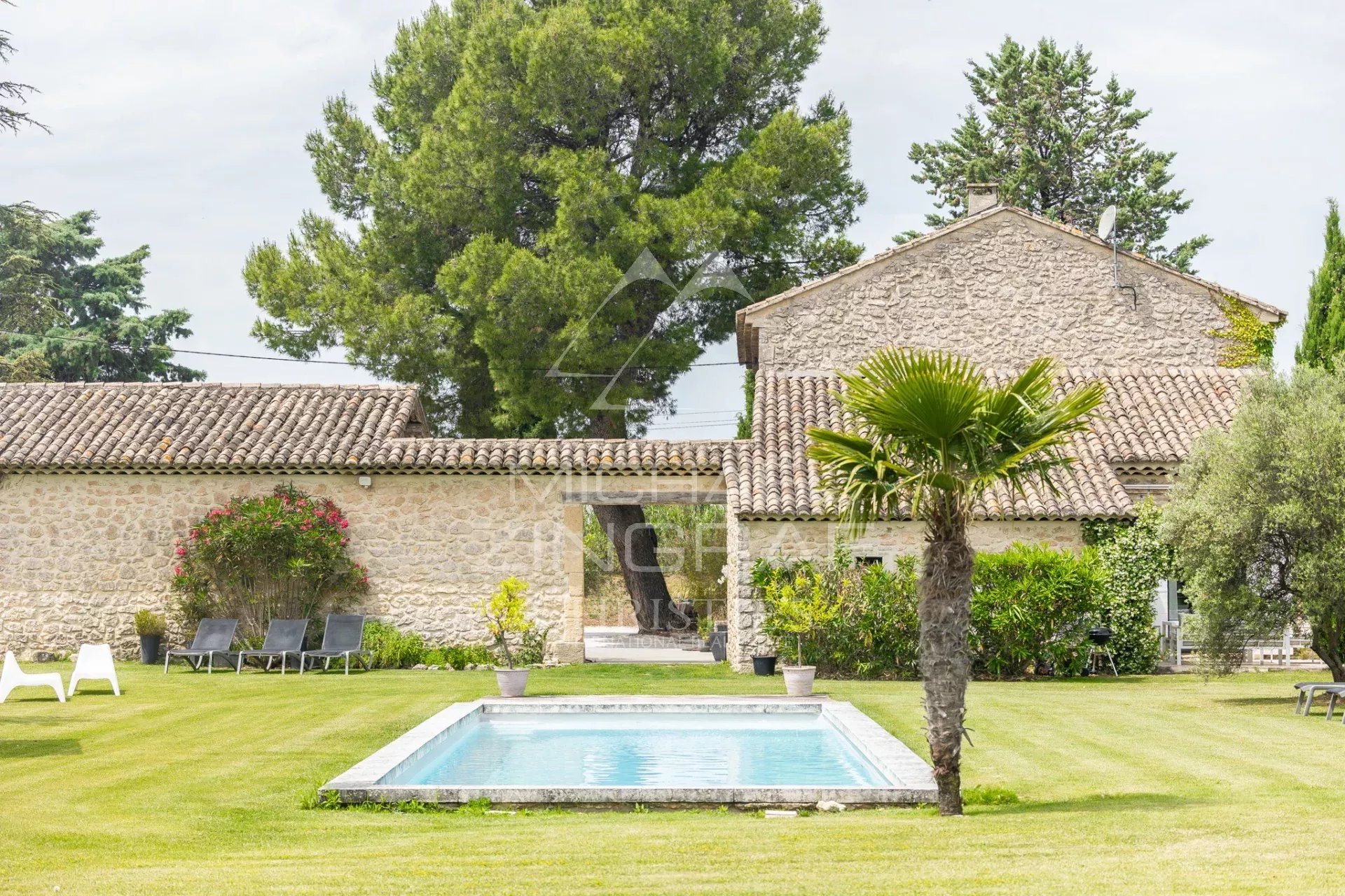 Maison à vendre, 330m², Robion