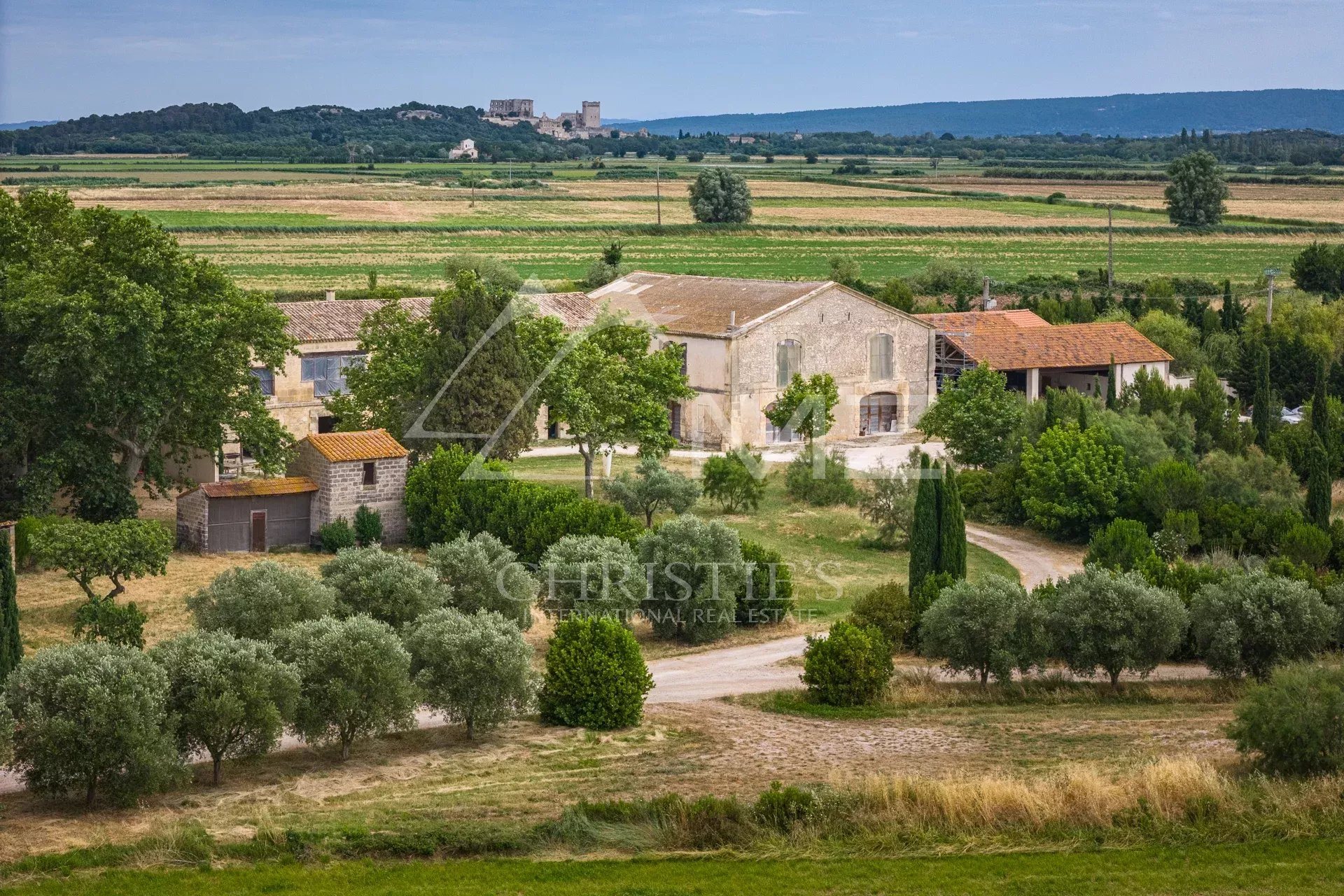 Maison à vendre, 900m², Arles
