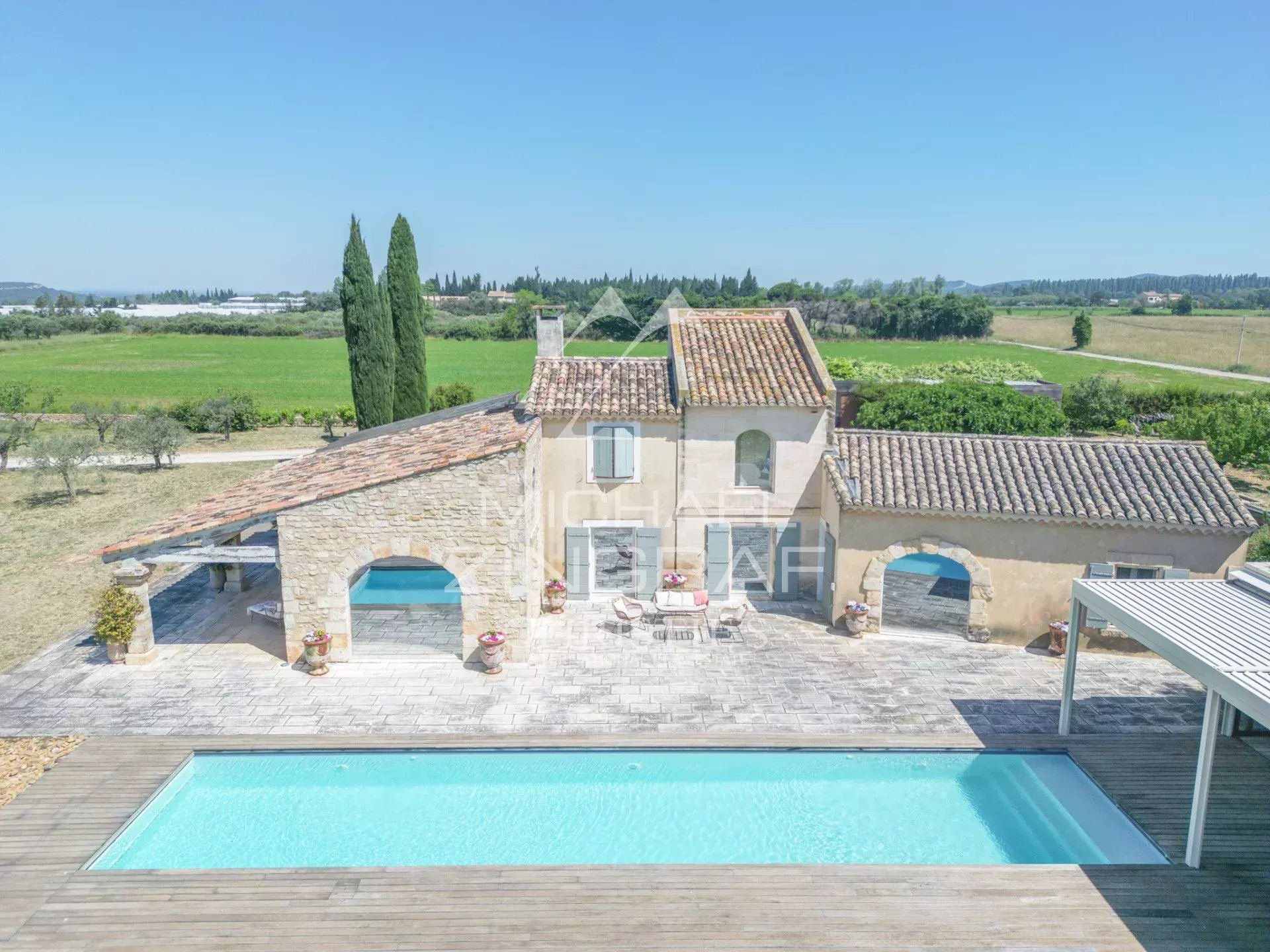 Maison à vendre, 323m², Arles