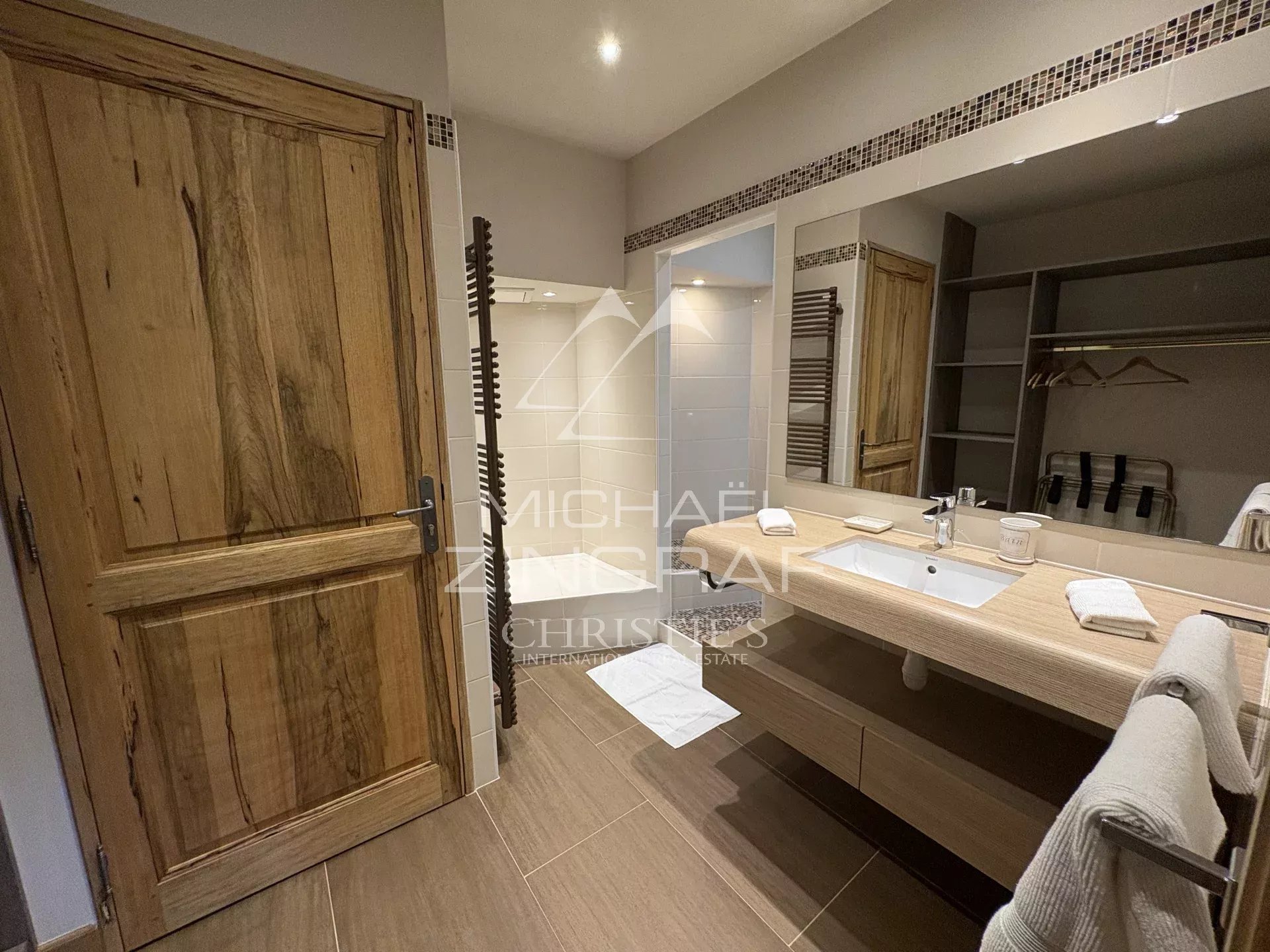 Maison à vendre, 211m², Eyragues