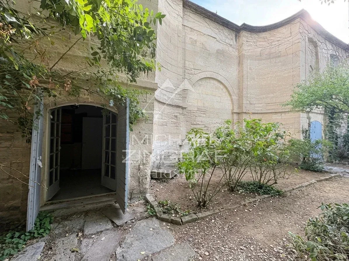 Avignon within the city walls — Property complex with garden and garage to renovate - Vue 5