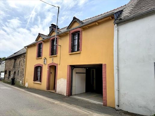 Maison 5 pièces 98 m² · à Plumieux · 98 m² · 74 500 €
